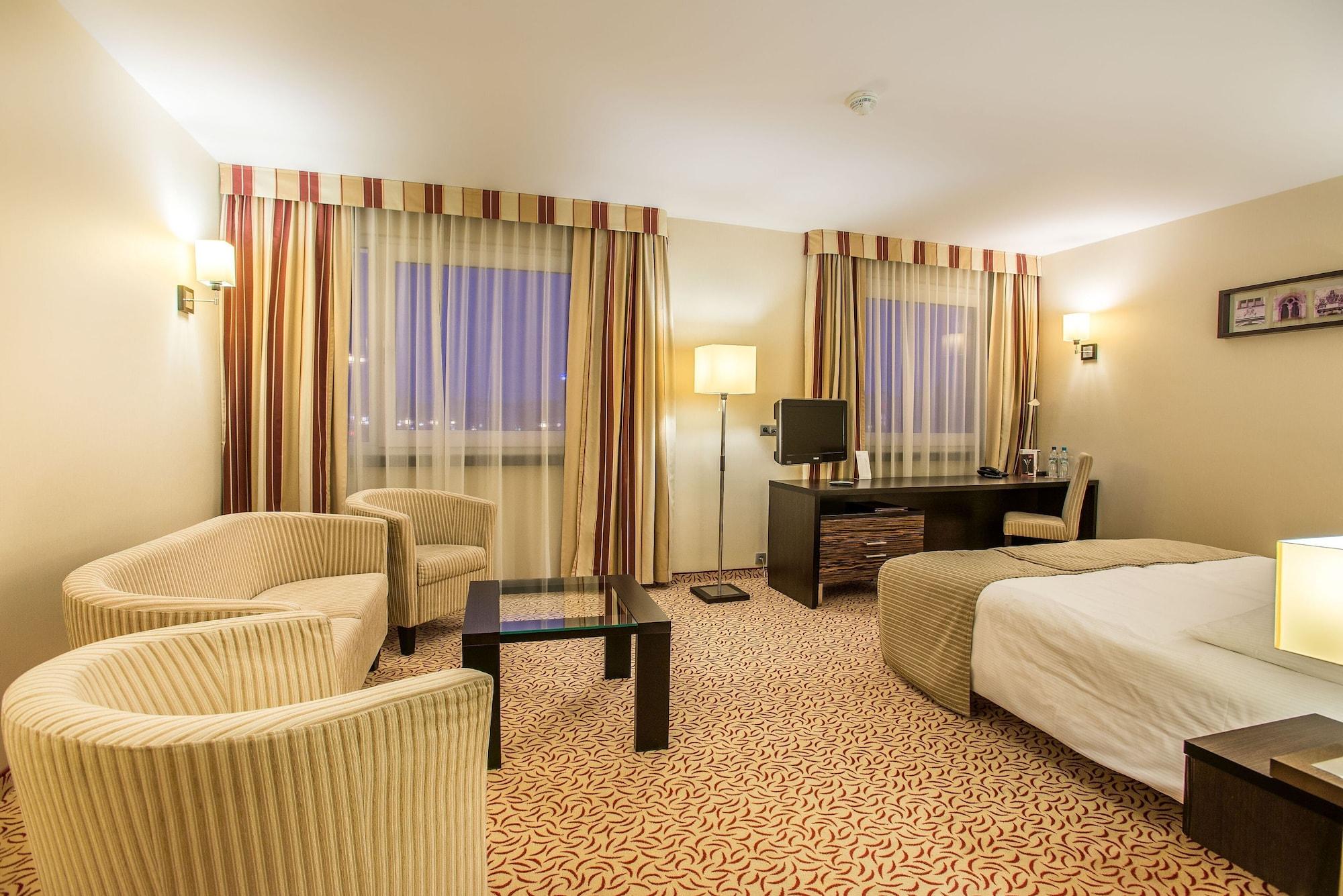 Qubus Hotel كيلتشي المظهر الخارجي الصورة