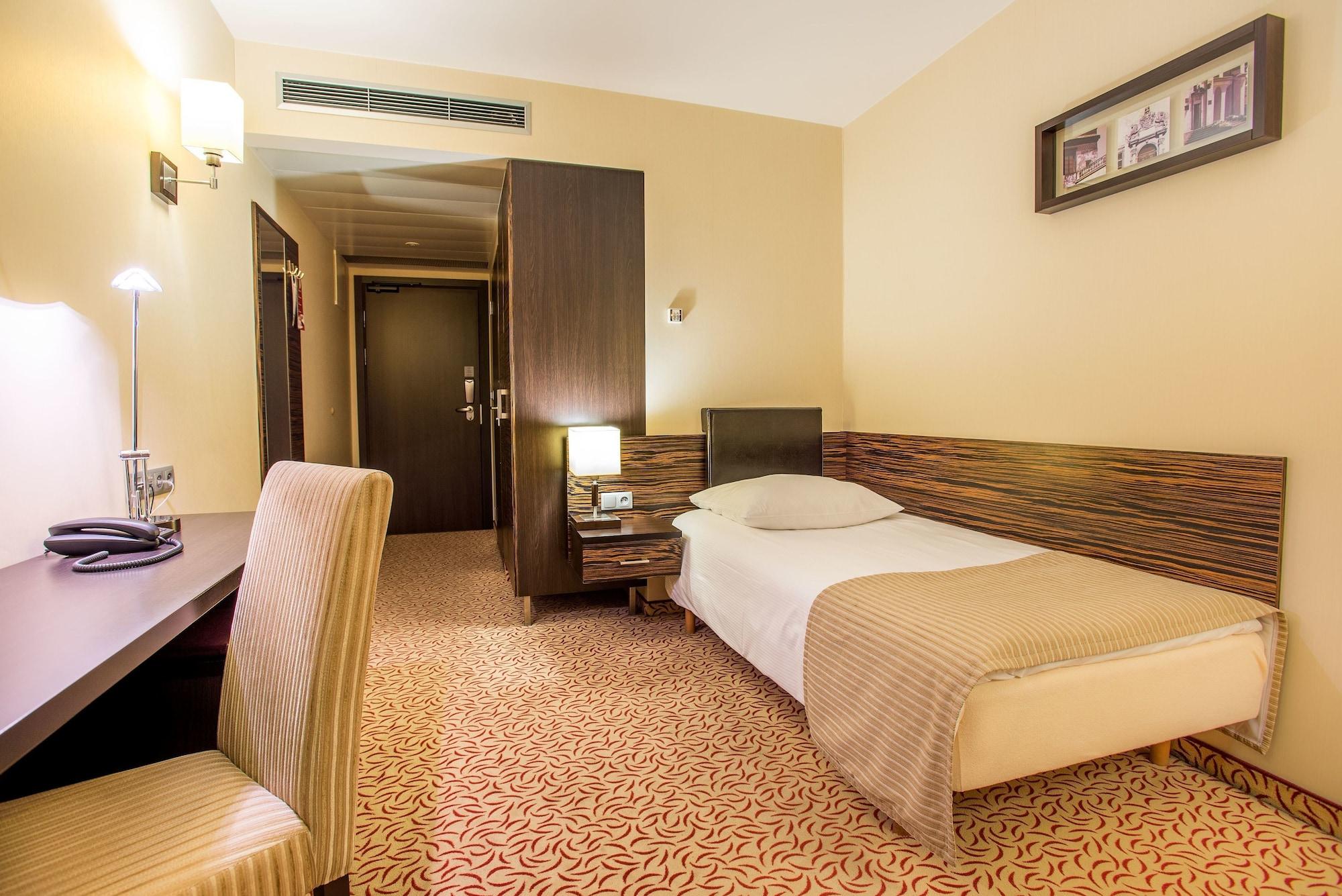 Qubus Hotel كيلتشي المظهر الخارجي الصورة